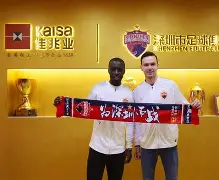 瓦朗谢纳足球俱乐部